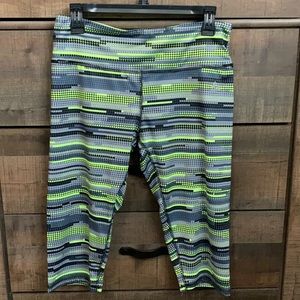 Crop or Capri work out pants.